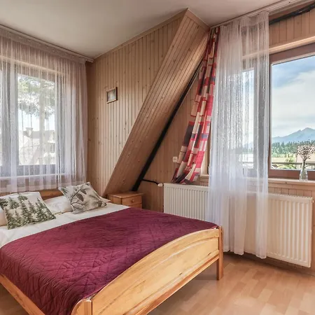 U Trabanta - Apartament, W Centrum Bukowiny Z Widokiem Na Gory Гостевой дом 3*