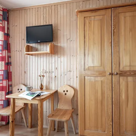 U Trabanta - Apartament, W Centrum Bukowiny Z Widokiem Na Gory 3* בוקוווינה טטז'אנסקה