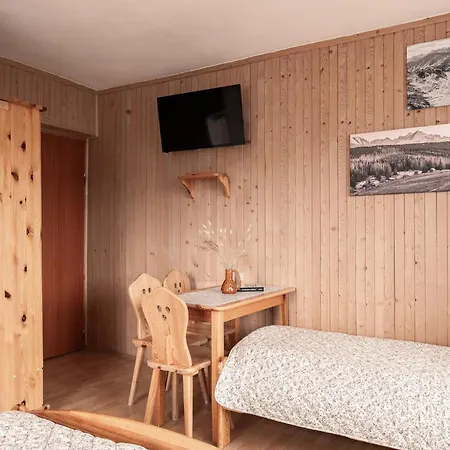 Casa de hóspedes U Trabanta - Apartament, W Centrum Bukowiny Z Widokiem Na Góry Bukowina Tatrzańska